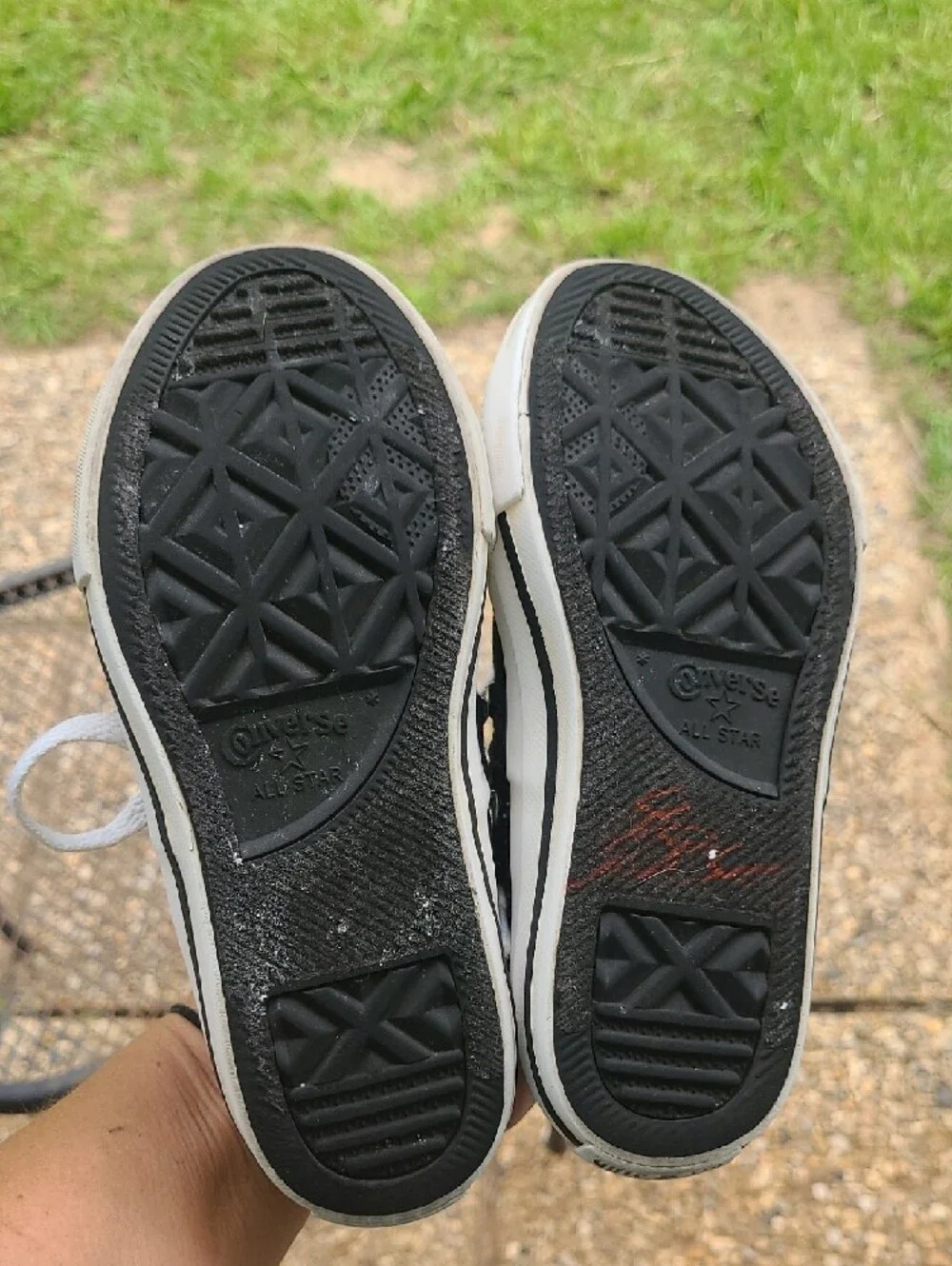 Converse Black Canvas Kids Sneakers with Star Print and White Toe Size 11.5